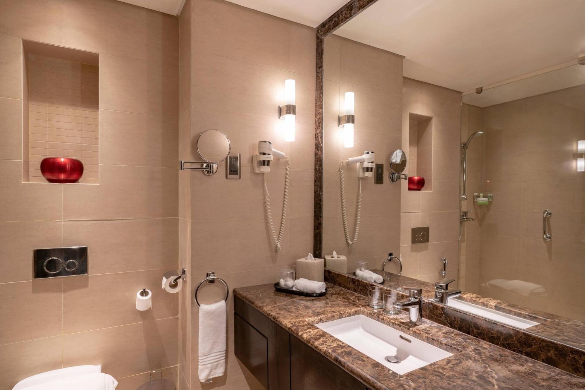 Courtyard By Marriott Jazan Hotel Екстериор снимка