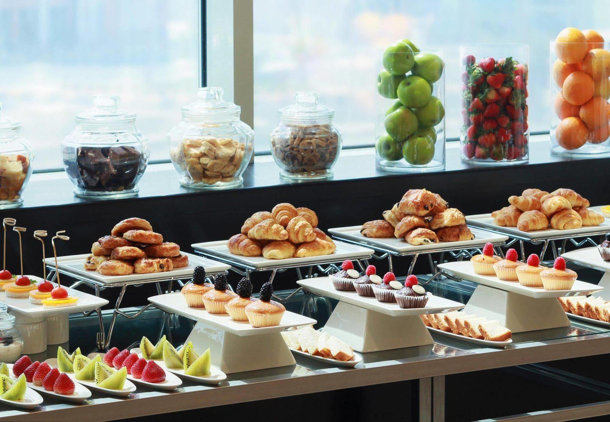 Courtyard By Marriott Jazan Hotel Екстериор снимка